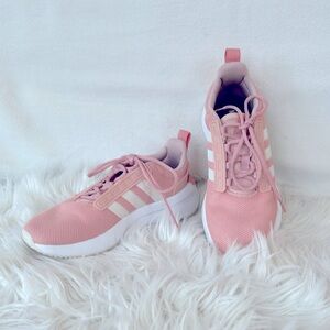 Women’s Adidas Pink sneakers